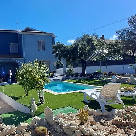 Villa Andres Сасари Екстериор снимка